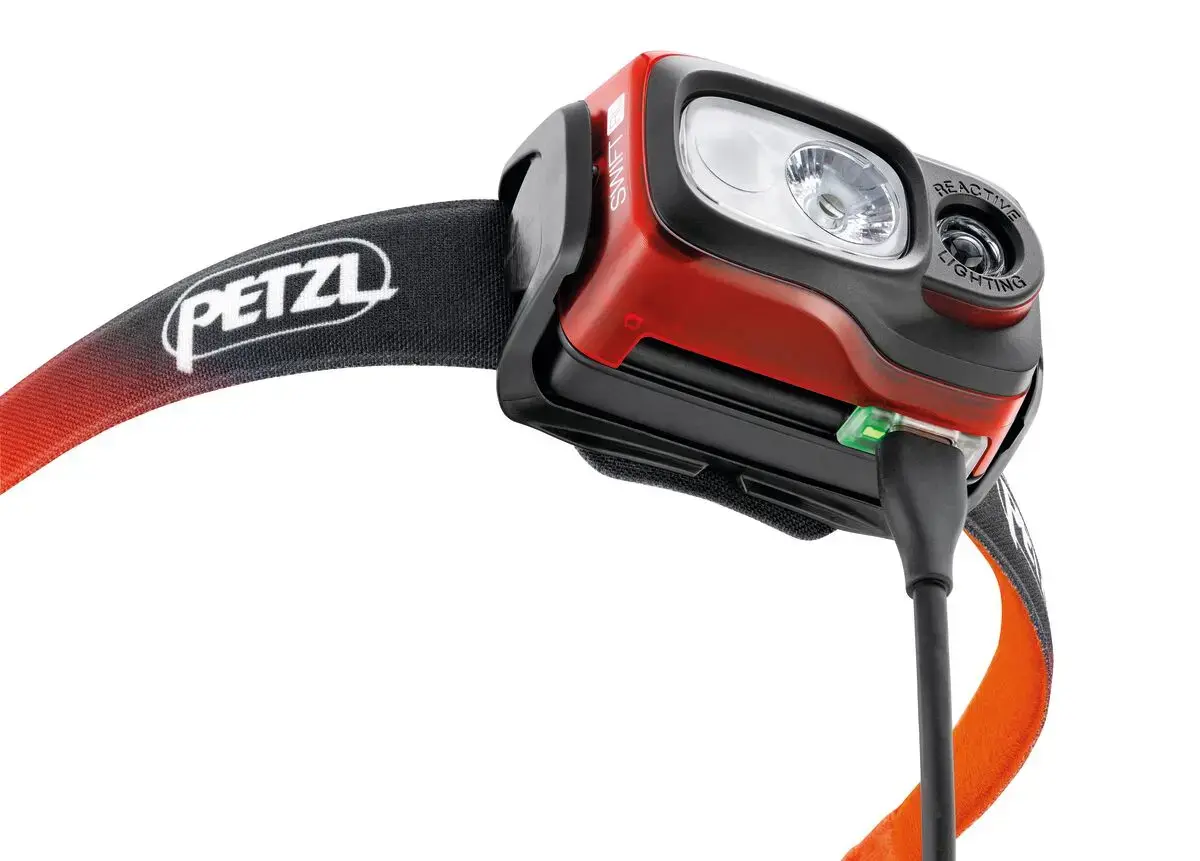 Galvas lampa Petzl SWIFT RL Photo 4