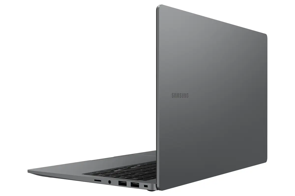Klēpjdators Samsung Galaxy Book5 NP754XHD-CG1UK Photo 2