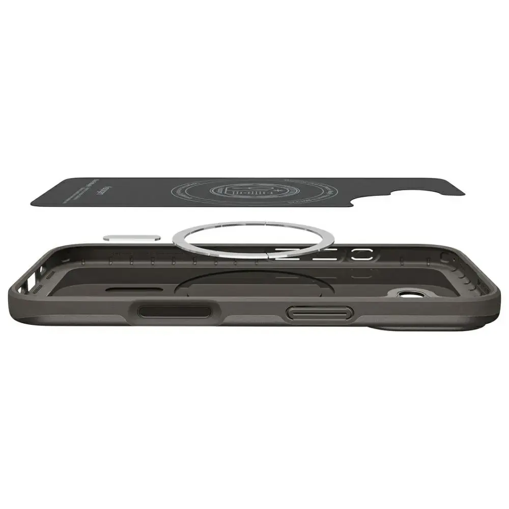 Spigen Thin Fit Mag MagSafe case for iPhone 17 Photo 7