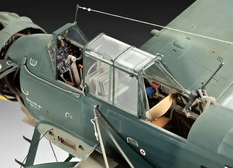 REVELL ARADO AR 196A-3 modelis plastmasa 1:32 Photo 5