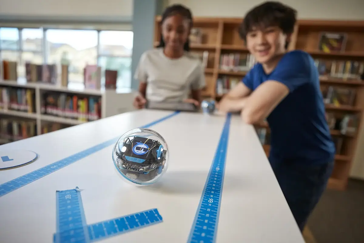 Программируемый робот Sphero BOLT+ Photo 4