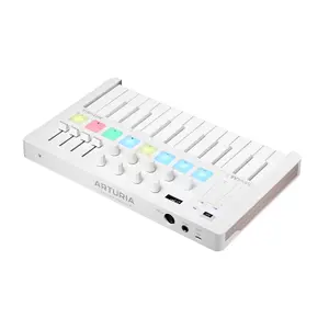 MIDI keyboard ARTURIA Minilab 3 25-key USB with multicolour backlight, MIDI Out, built-in display