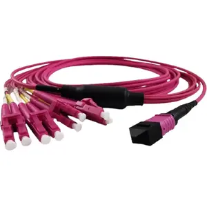 GRAFENTHAL GTOM4MPOU4LCU01500 InfiniBand šķiedru optikas kabelis 15m MPO 4x LC