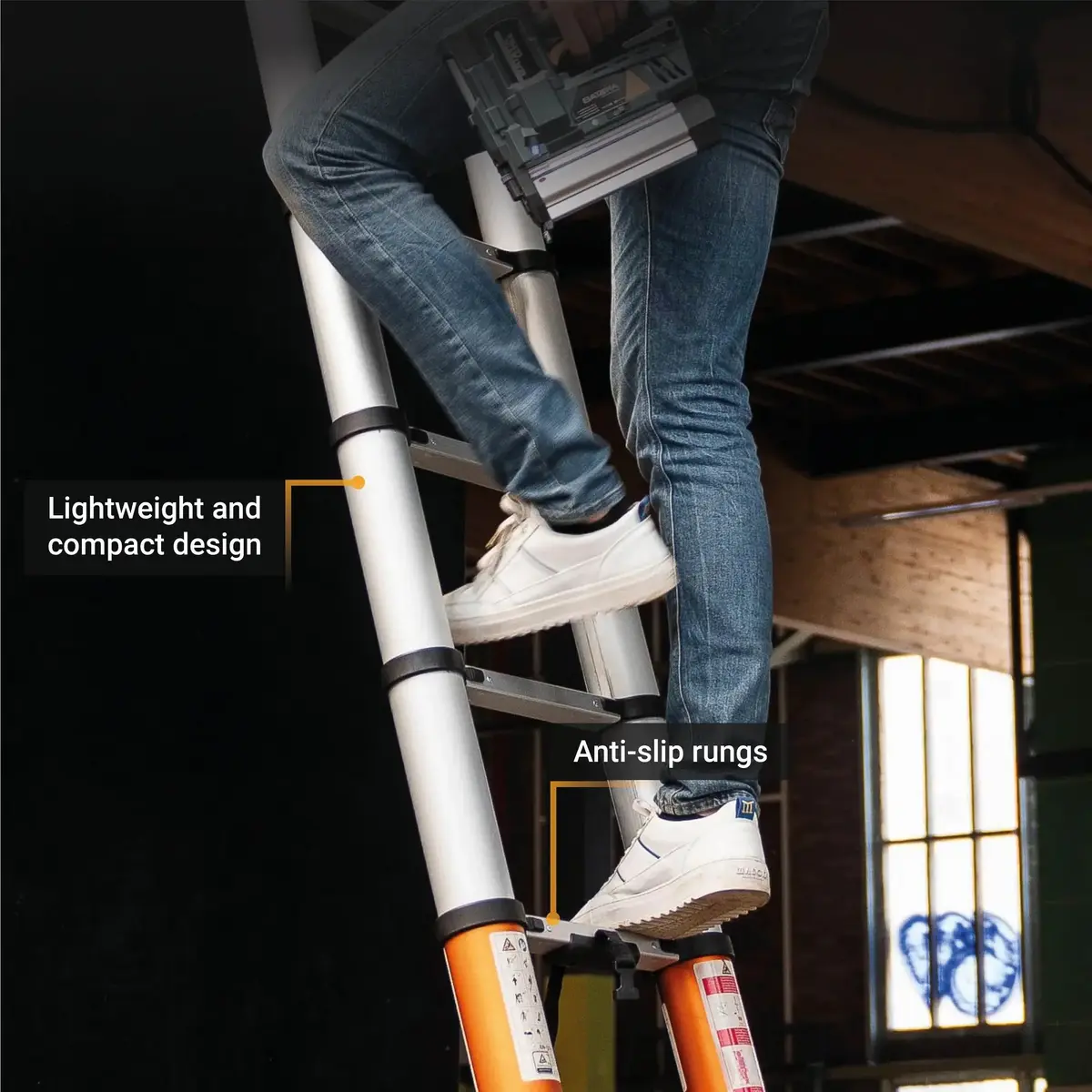 Телескопическая лестница Batavia B.V. Giraffe AIR 3,81 м Photo 4