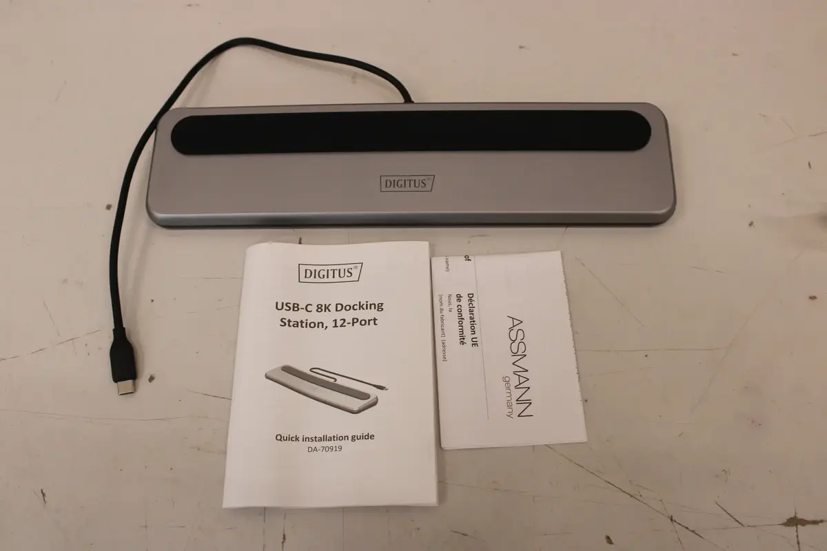 DIGITUS DA-70919 USB-C 8K 12-port docking station Photo 2