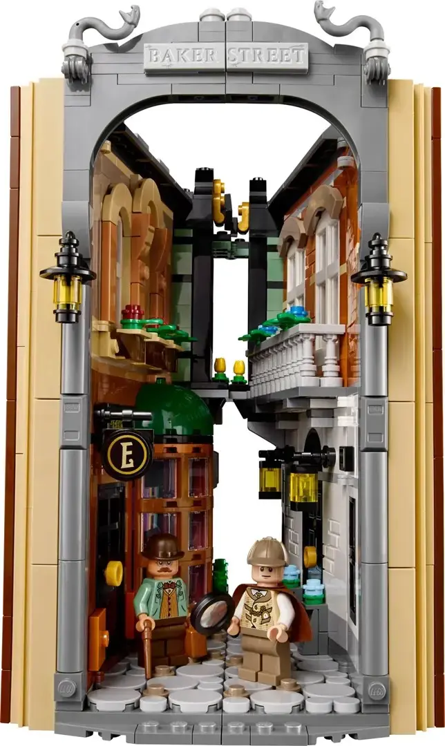 LEGO Icons Book Nook Sherlock Holmes 10351 Photo 3