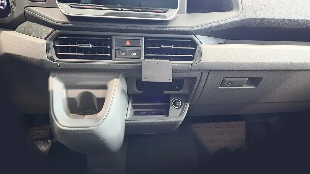 Brodit 856196 pasīvs automašīnas turētājs mobilajam