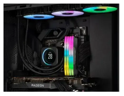 Модуль памяти Corsair Vengeance RGB CMH32GX5M2F6000Z36 Photo 2