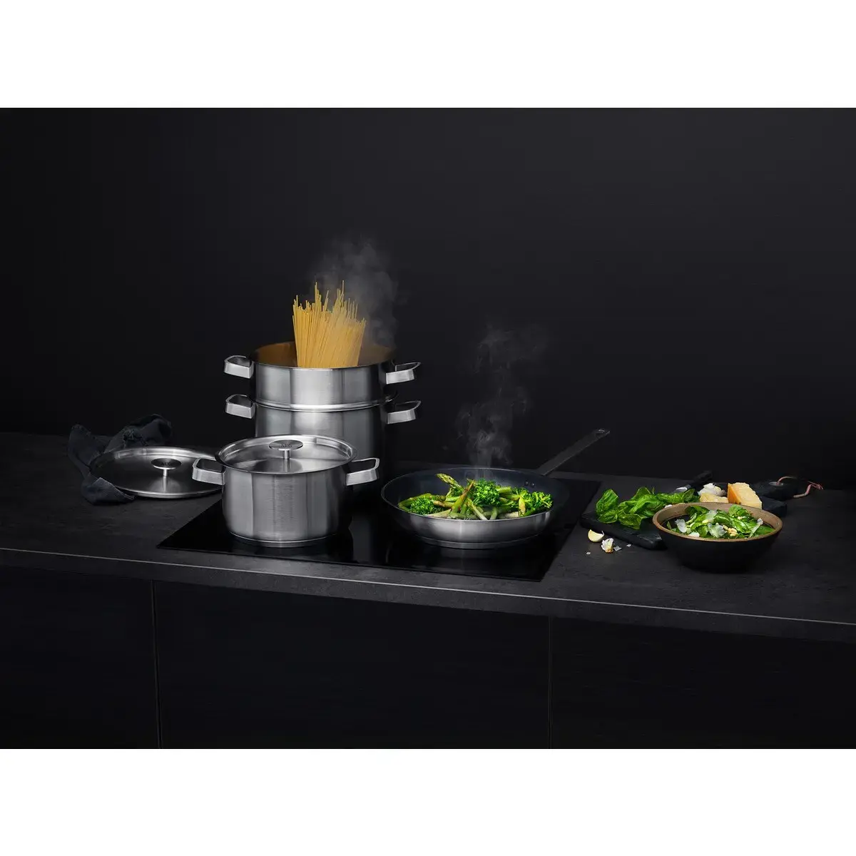Cookware Set AEG A4SS Photo 4