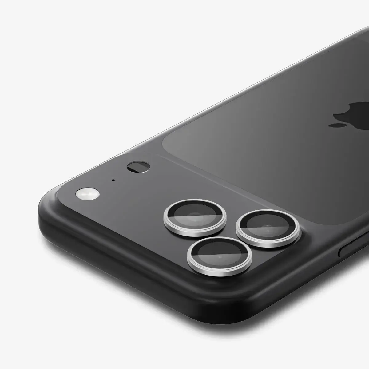 Spigen Optik Pro EZ Fit iPhone 17 Pro Lens Protector Photo 4