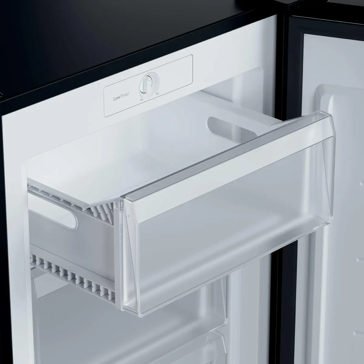 Candy CNUQ2L58EBH Upright Freezer Photo 5