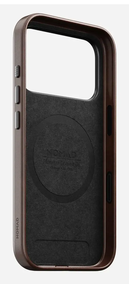 Nomad Traditional Leather Case — iPhone 17 Pro cover Photo 4