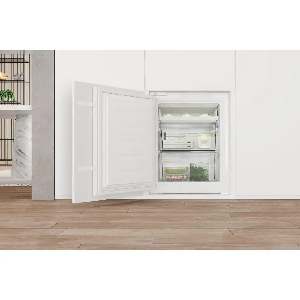 Iebūvēts ledusskapis Whirlpool WHC18 T322 Photo 9