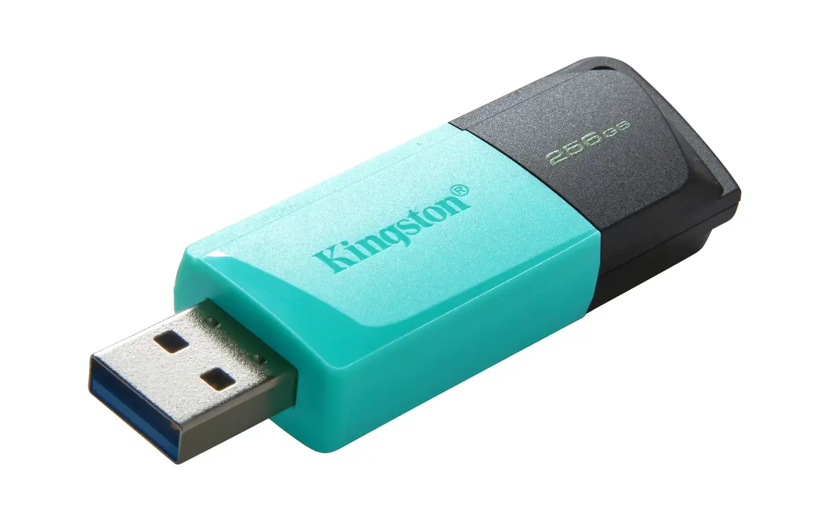 USB zibatmiņa Kingston Exodia M Photo 5