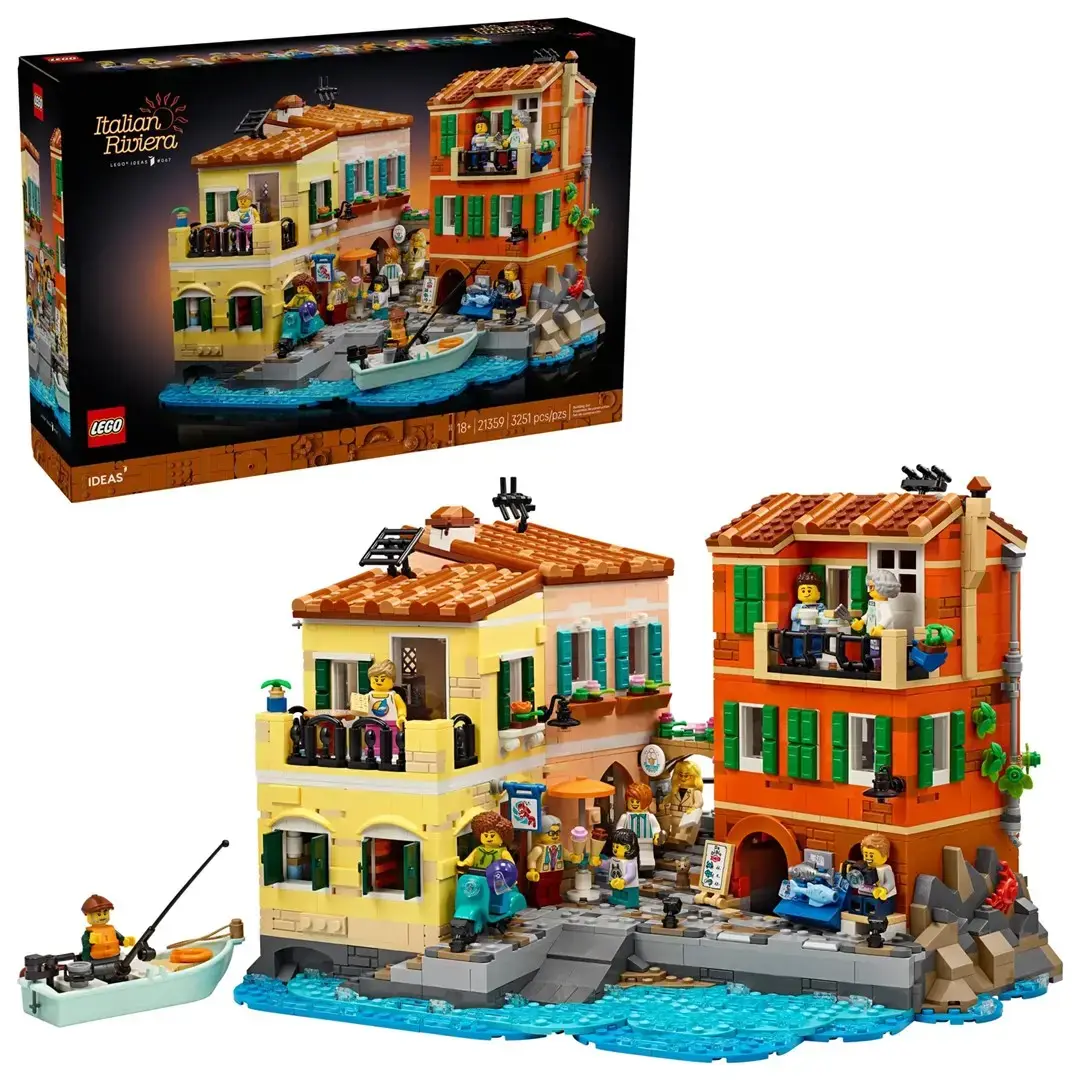 LEGO Ideas 21359 Italian Riviera building kit Photo 5