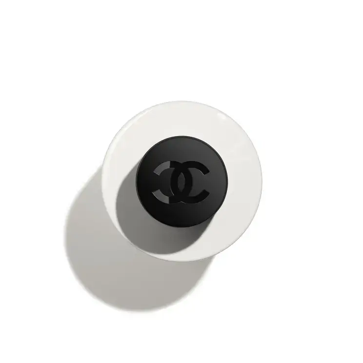 Сыворотка-спрей для тела CHANEL N°1 DE Photo 2