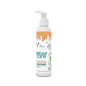 Pet coat conditioner VETEXPERT Detox Care Vitalizing 150 ml — anti-frizz, for adult cats, all coat types