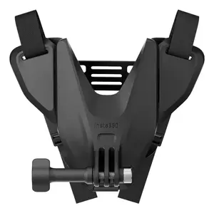 Крепление под подбородок Helmet Chin Mount 2.0 для Insta360 — крепление для камеры, чёрное, 125×100×43 мм