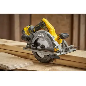 Дисковая пила STANLEY FatMax SFMCS551M1T 18 В бесколлекторный мотор, диск 165 мм