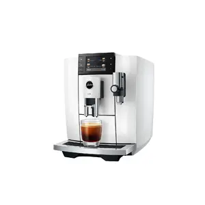 Espresso automāts Jura E8 — pilnībā automātisks, 1.9 l ūdens tvertne, iebūvēta dzirnaviņa, 27 dzērieni, Wi‑Fi, balts