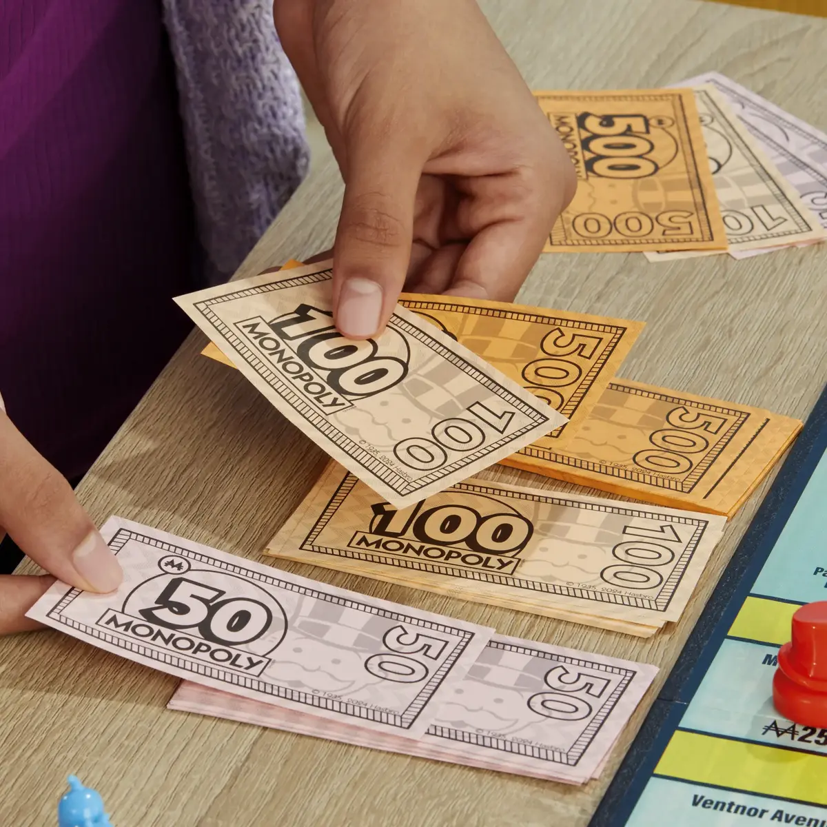 Настольная игра Hasbro Monopoly Knockout Photo 12