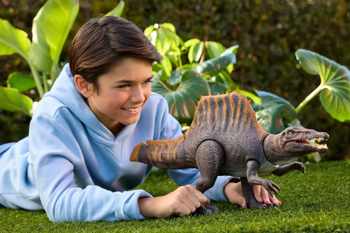 Rīcības figūra Jurassic World Rebirth Tail Thrasher Spinosaurus Photo 7