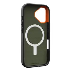 Cover Urban Armor Gear 114547117297 iPhone 17 16 cm Olive Orange