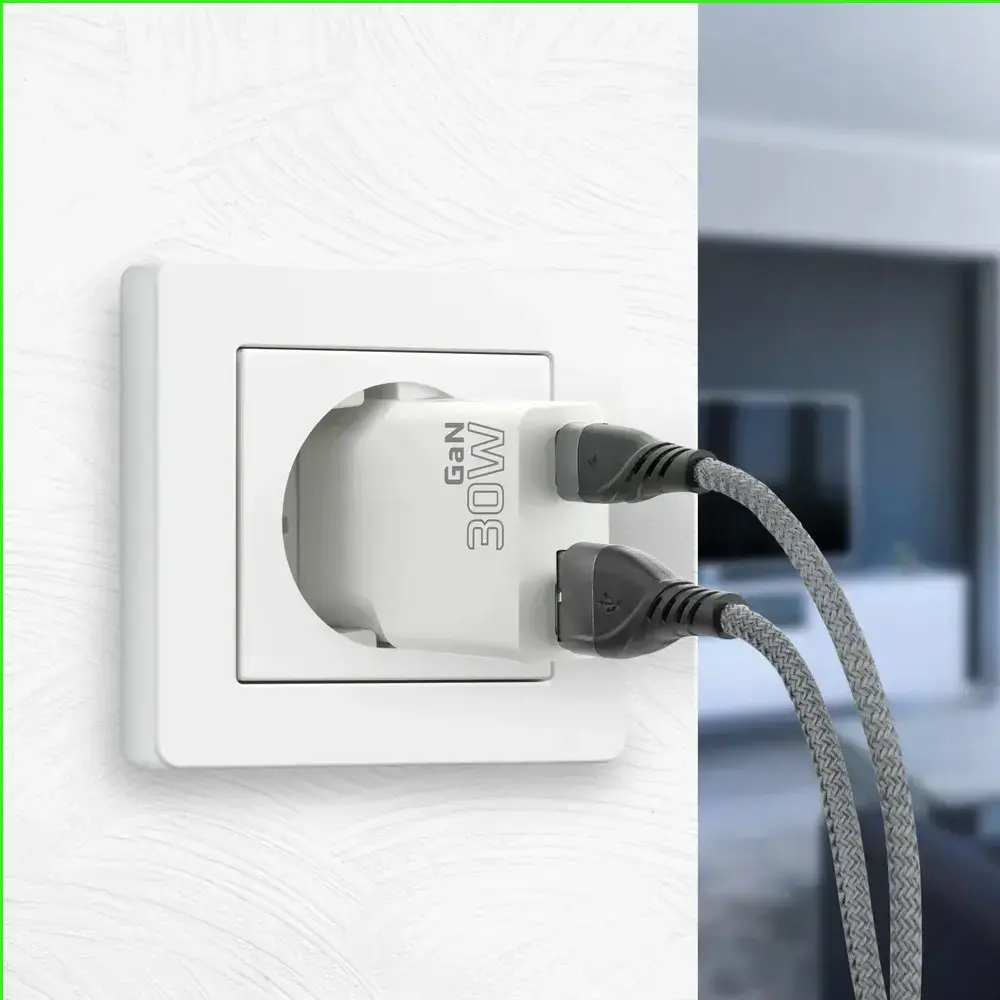 USB‑зарядное everActive SC-380Q QC 3.0 Photo 5
