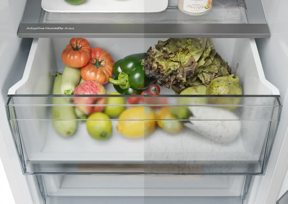 Candy ECNBQT3519EW Built-in Fridge Freezer Photo 10