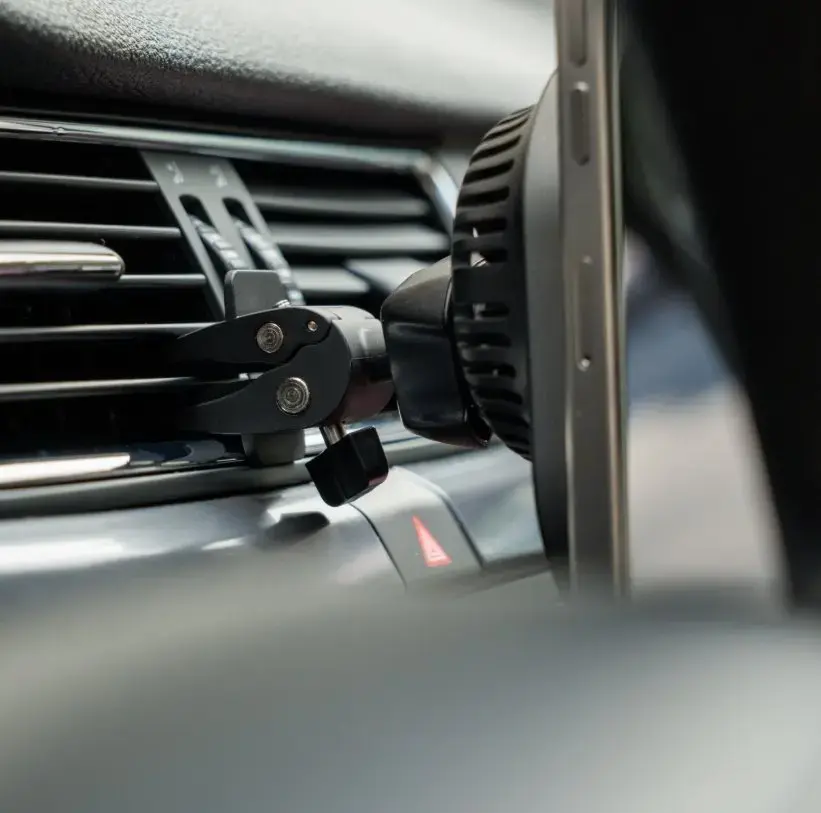 SWISSTEN MagRide Qi2 15W auto bezvadu lādētājs Photo 8