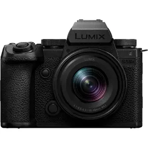 Mirrorless camera Panasonic Lumix DC-S5 IIX with 18–40mm lens, 24 MP full-frame