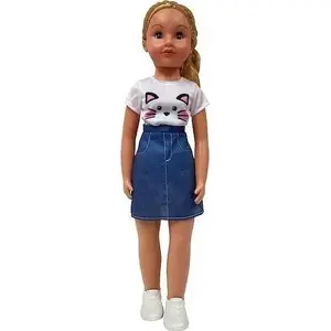 Lelle Smily Play Julka 70 cm — staigājoša lelle Smily Play, mīksts korpuss, kustīgas galūzenes
