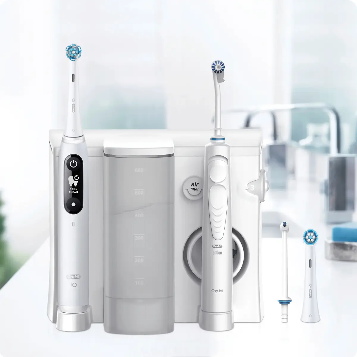 Rotating-oscillating toothbrush Oral-B iO6 & OxyJet Photo 2