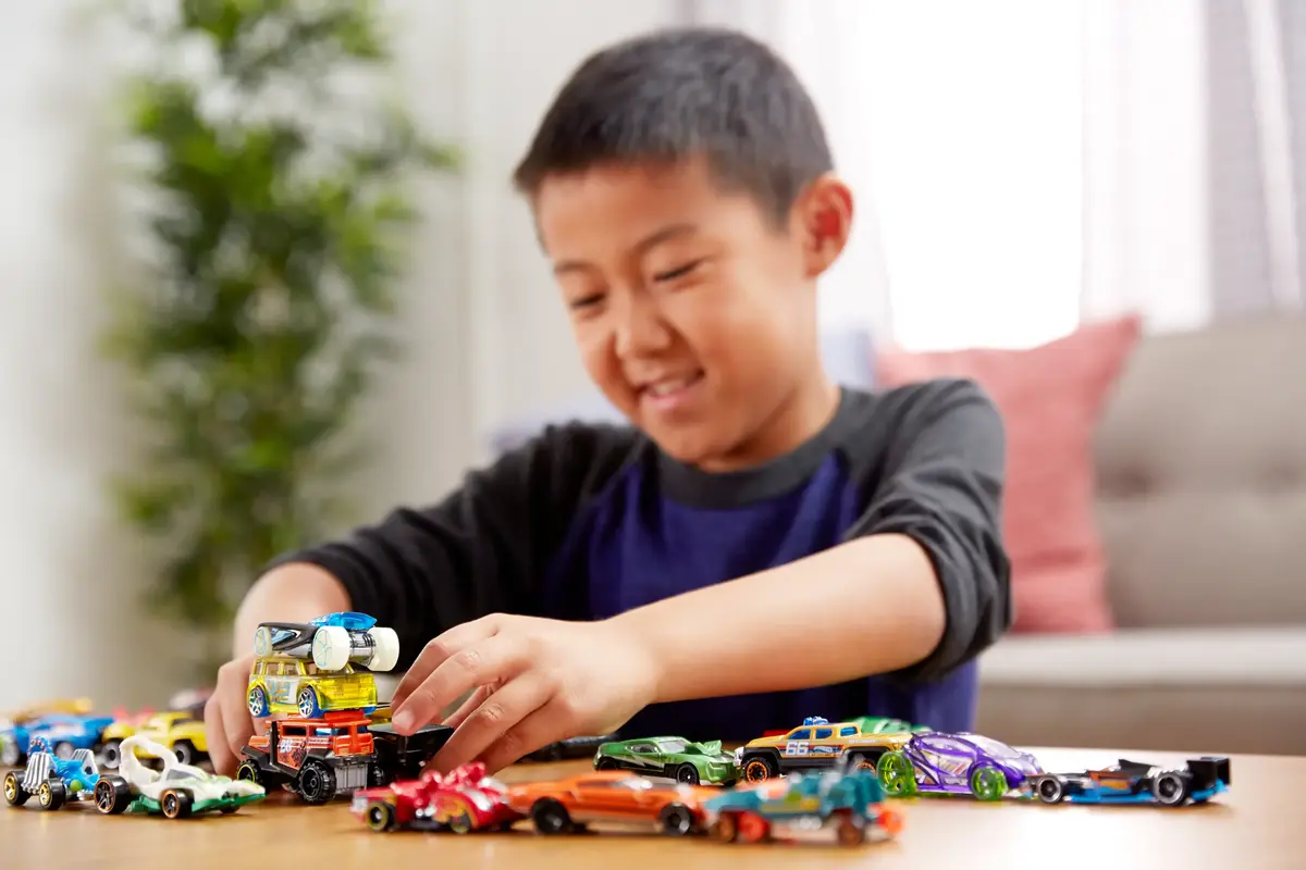 Hot Wheels 8 pamata rotaļlietu automašīnu komplekts HPV78 Photo 2