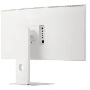LG 40WT95UF-W 40" UltraWide 5K Curved Monitor Photo 9