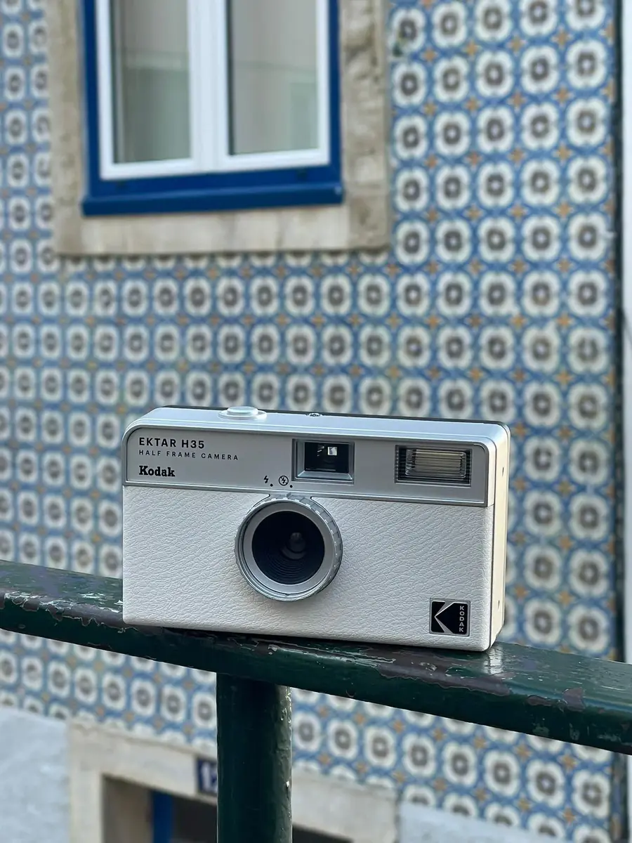 Kodak Ektar H35 White — 35 мм плёночный фотоаппарат Photo 10