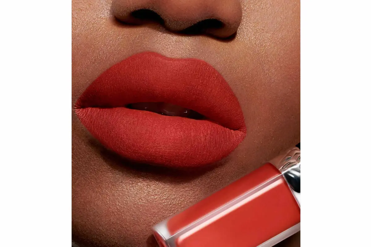 Šķidrais lūpu krāsa DIOR Rouge Forever Liquid 741 Photo 3