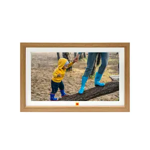 Kodak RCF-1561W Digital Photo Frame 15.6 Inch IPS Touchscreen 1920 x 1080 USB Type-C MicroSD Wood Finish