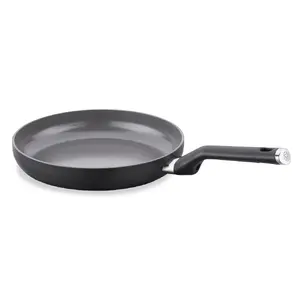 Frying pan Korkmaz LENA PANNA 28 cm — aluminum, induction-compatible, ceramic non-stick