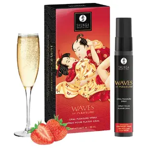 Massage oil Shunga Aphrodisiac Massage Oil WoP Strawberry Wine 20 ml, flavored intimate oil