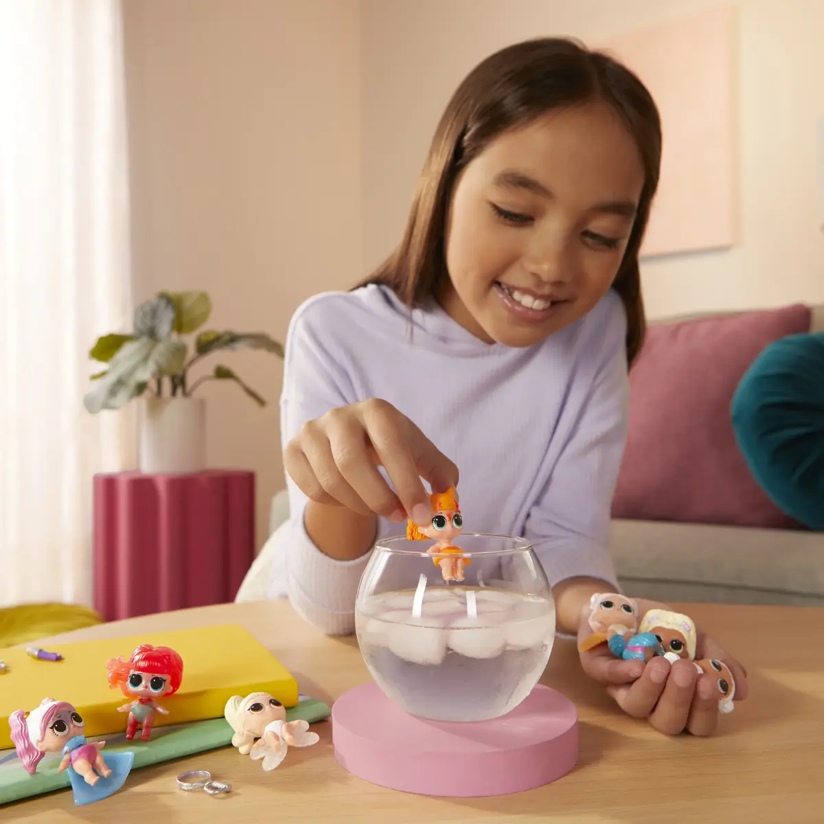 L.O.L. Surprise Eye Spy Baby Sisters mini lelle — Mga Photo 5