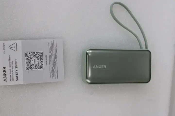 Anker 545 Nano A1259G61 10000 mAh power bank Photo 3