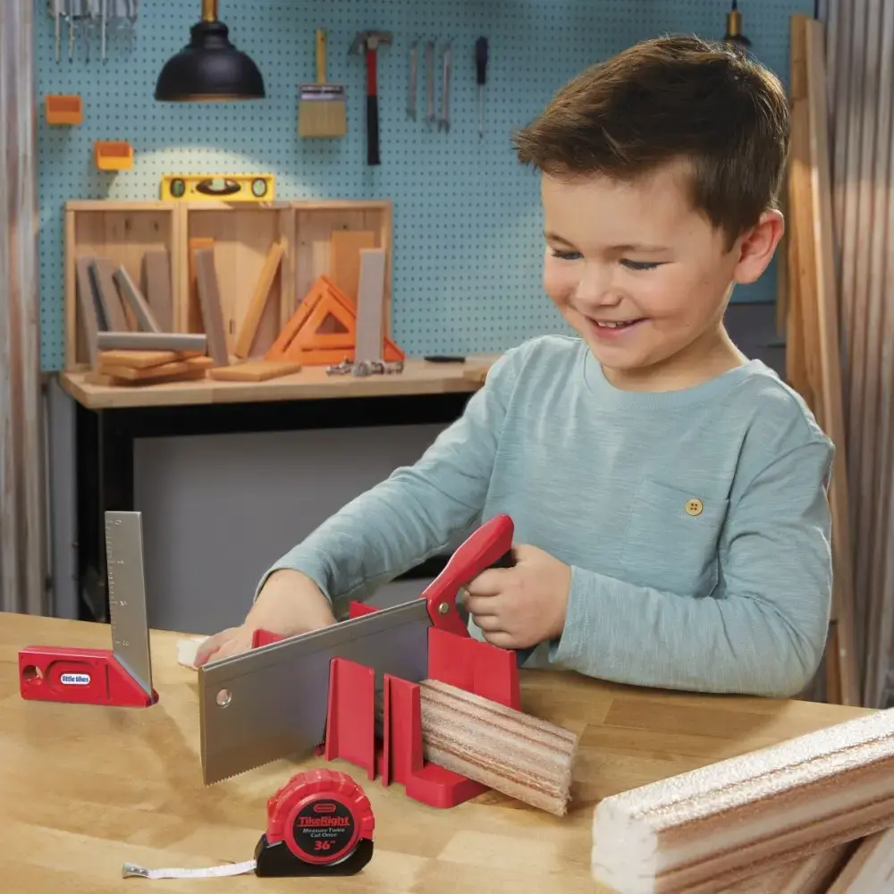 little tikes Creative Construction Measure and Cut Set Photo 2