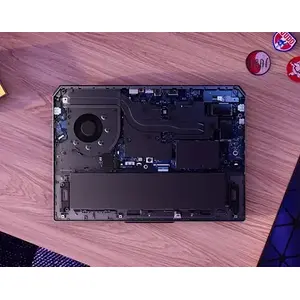 <p>Dual SSD & RAM Slots</p>