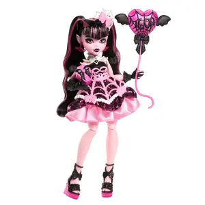 Monster High Scary Sweet Birthday Drakulaura Modes lelle ar svētku kleitu, balonu un dāvanu, daudzkrāsaina, meitenēm, no 4 gadu vecuma