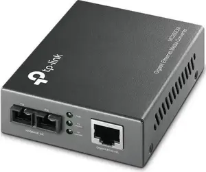 Media converter TP‑LINK Omada MC200CM V5.2 — multimode fiber to 1000Base‑T Ethernet