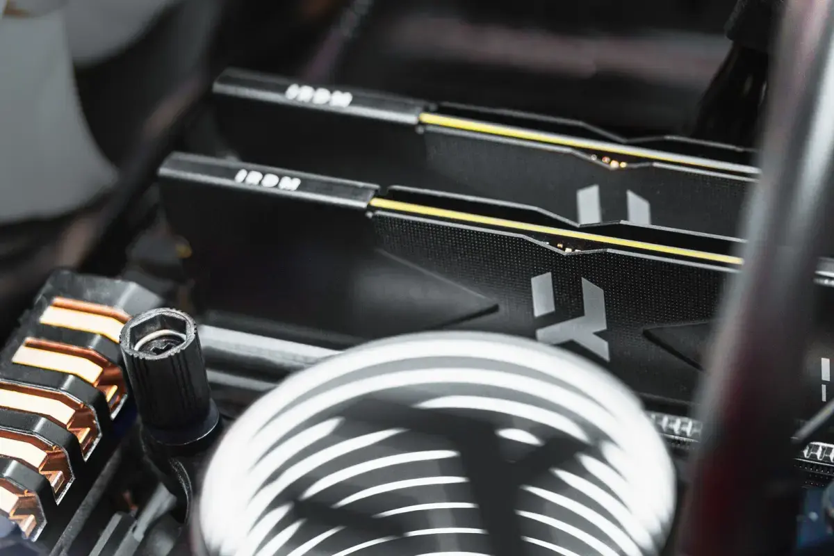 GOODRAM DDR5 32GB (2×16GB) 7400 CL36 Photo 9