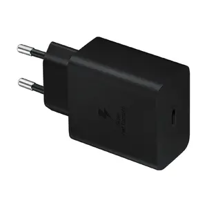 Сетевое настенное зарядное устройство Vega EP-T4510XBEGAE с USB‑C, 5 В, кабель 1.8 м, чёрное