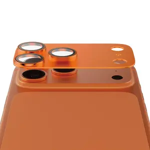 Защитная накладка PanzerGlass Fender для камеры iPhone 17 Pro — силикон, Cosmic Orange, стойкая к царапинам и ударам