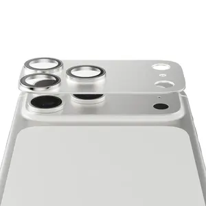 Защитная накладка PanzerGlass Fender для камеры iPhone 17 Pro Max — силикон, серебристая, устойчивость к царапинам и ударам